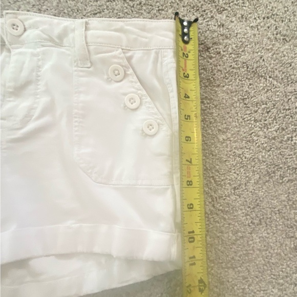Shorts Size 9 - Picture 14 of 14